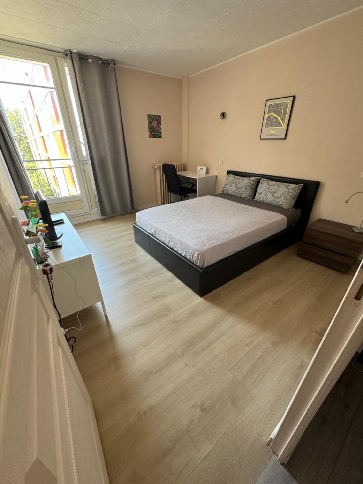 Jardins De La Noue Appartement Villeneuve-la-Garenne Buitenkant foto